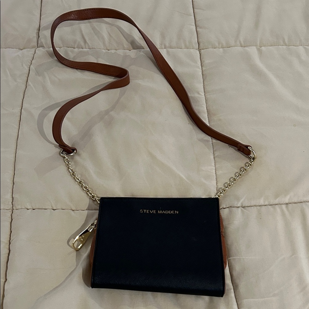 Steve Madden crossbody bag